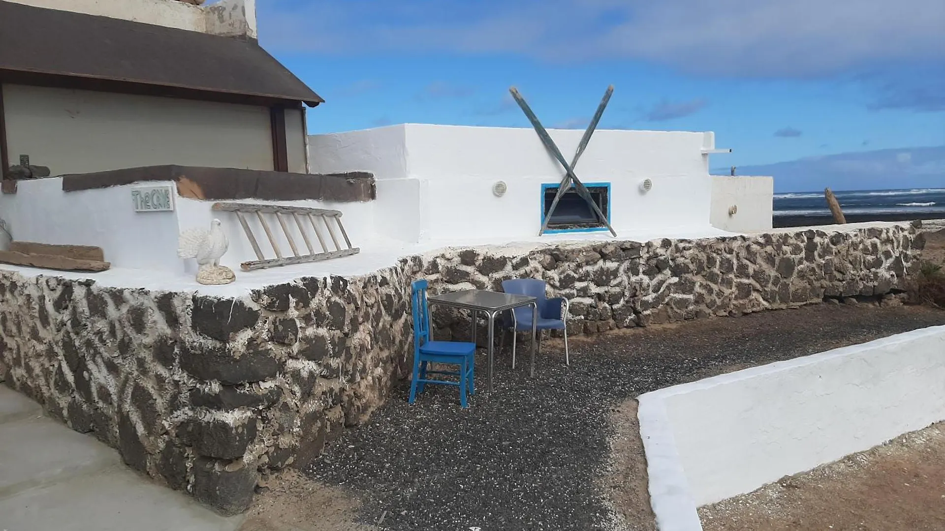 The Cave Apartment Lajares